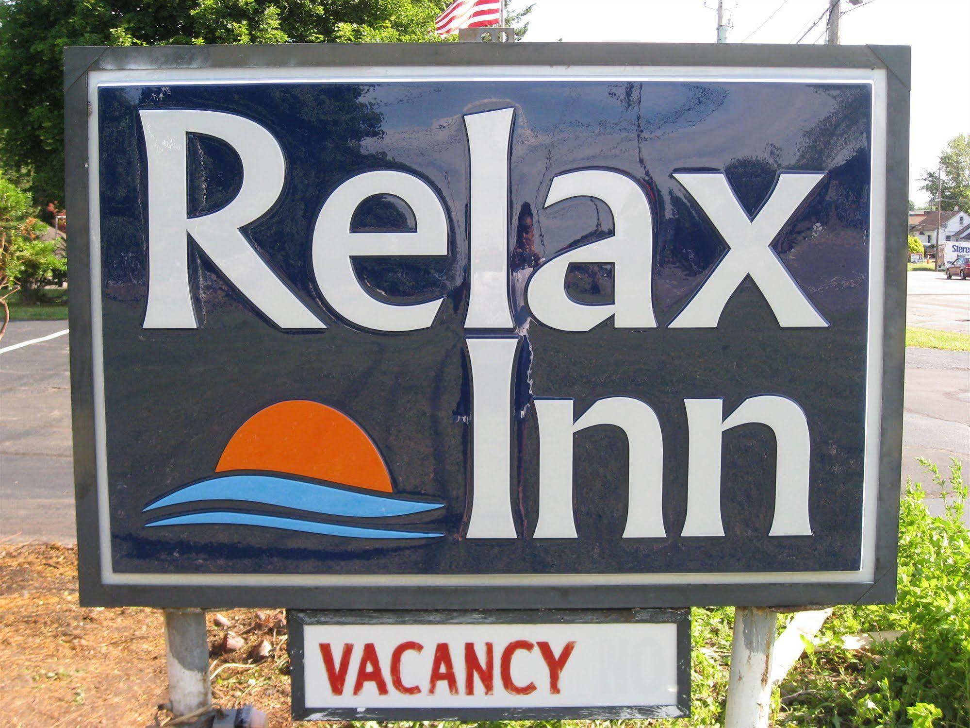 Relax Inn Webster Екстериор снимка